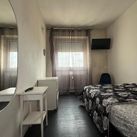 Farini House شقة ميلان