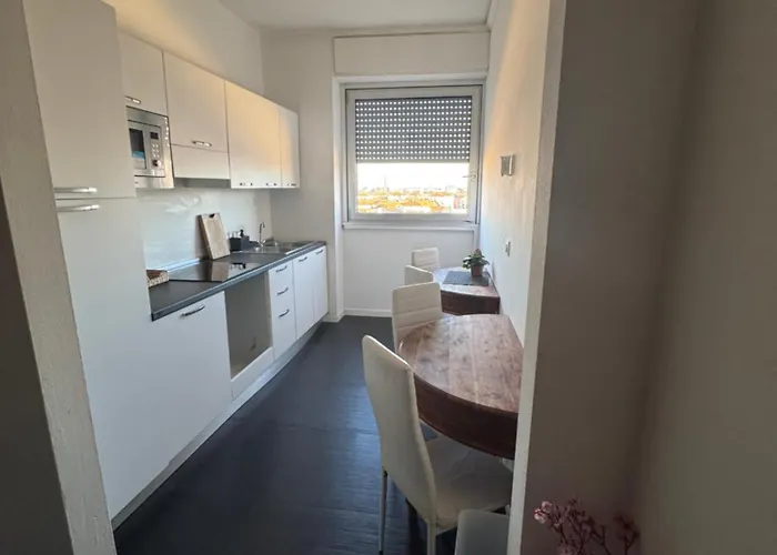 Farini House * ميلان